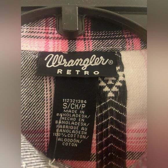 NWT WRANGLER RETRO WOMEN'S LONG SLEEVE
BOYFRIEND FIT SNAP FLANNEL Sz S Pink - Picture 7 of 16
